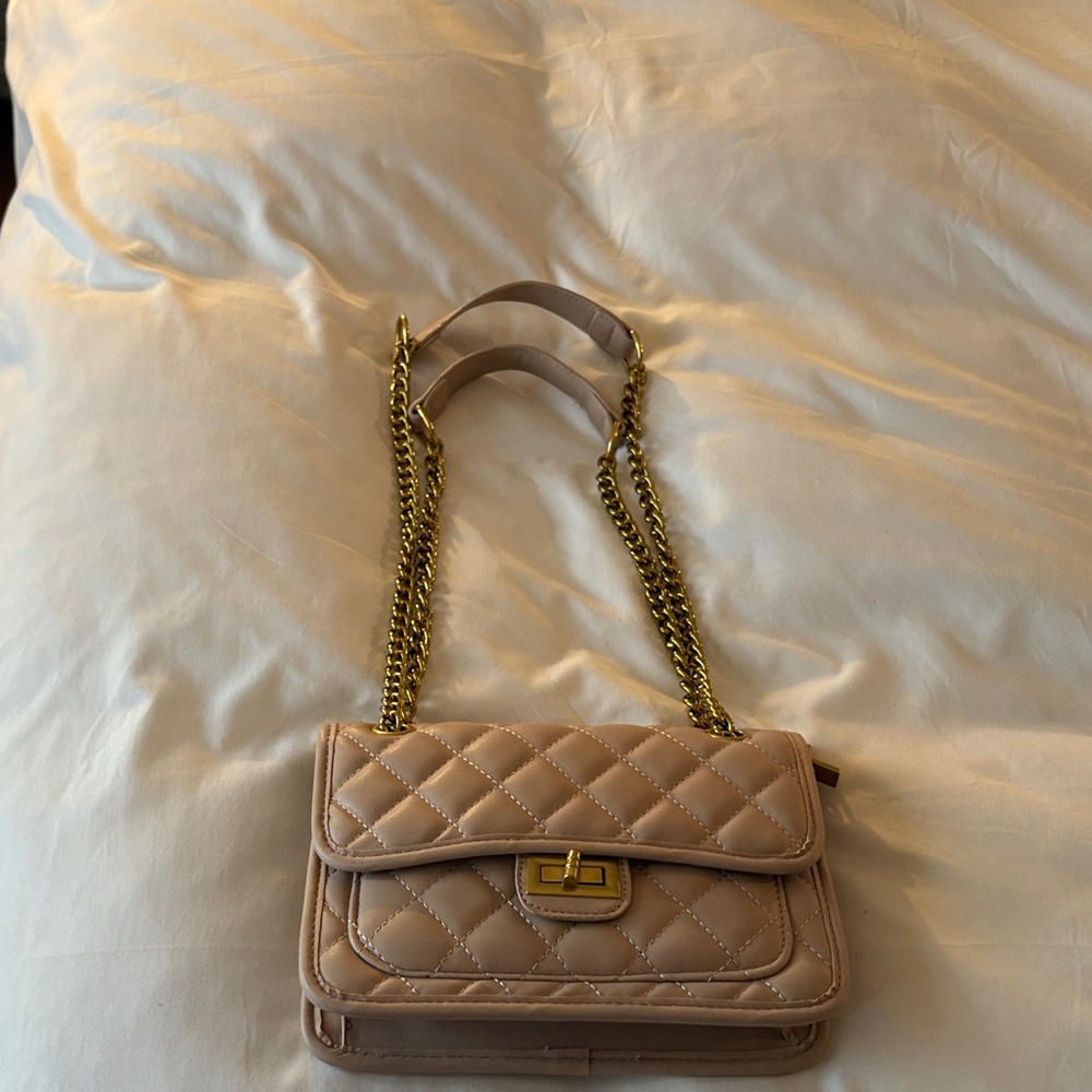 Tan shoulder bag